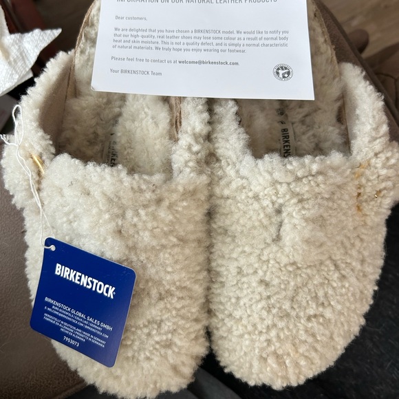 Birkenstock Gold Accent Shearling Footwear - Picture 5 of 11